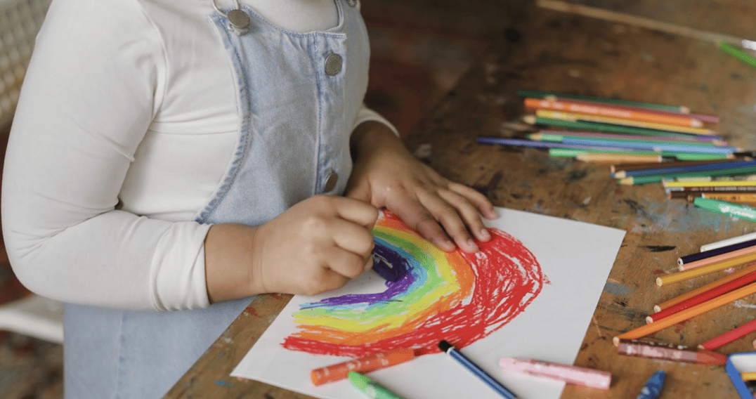 Cómo saber si un niño miente sobre un abuso